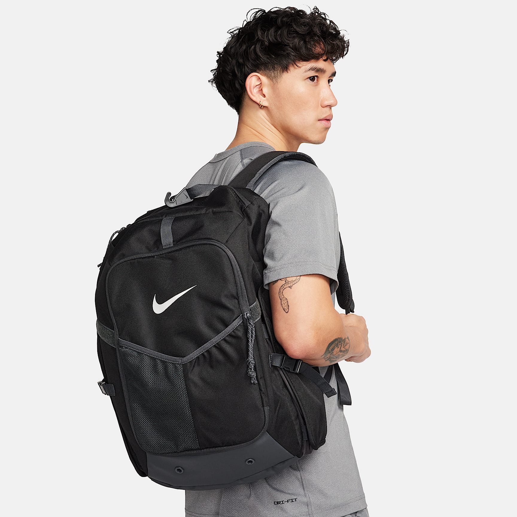 Nike Diamond Select Bat Pack (31L). Nike.com